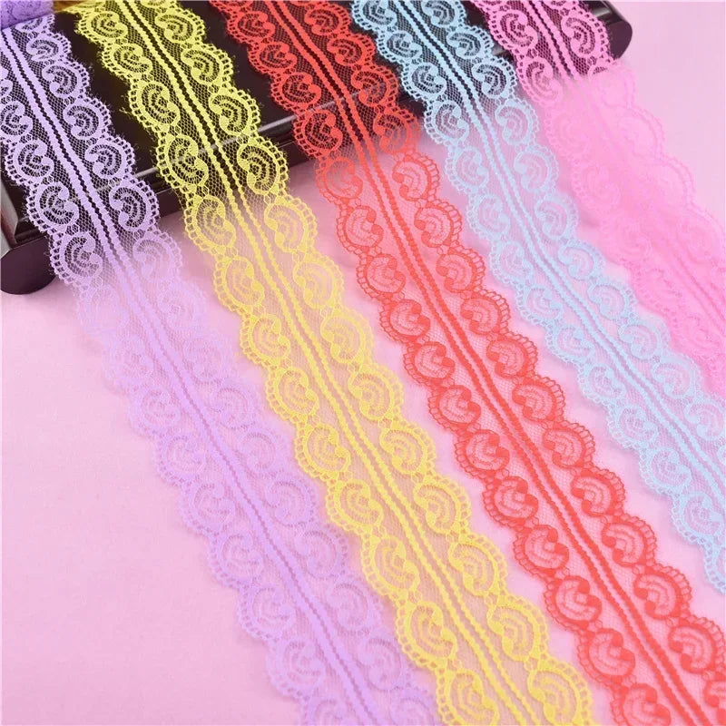 ruban dentelle motif floral violet jaune rose noir vert menthe mariage décoration classique 9mètres