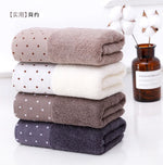 serviettes bain coton absorption rapide gris marron beige clair moderne points blancs pâques dimensions