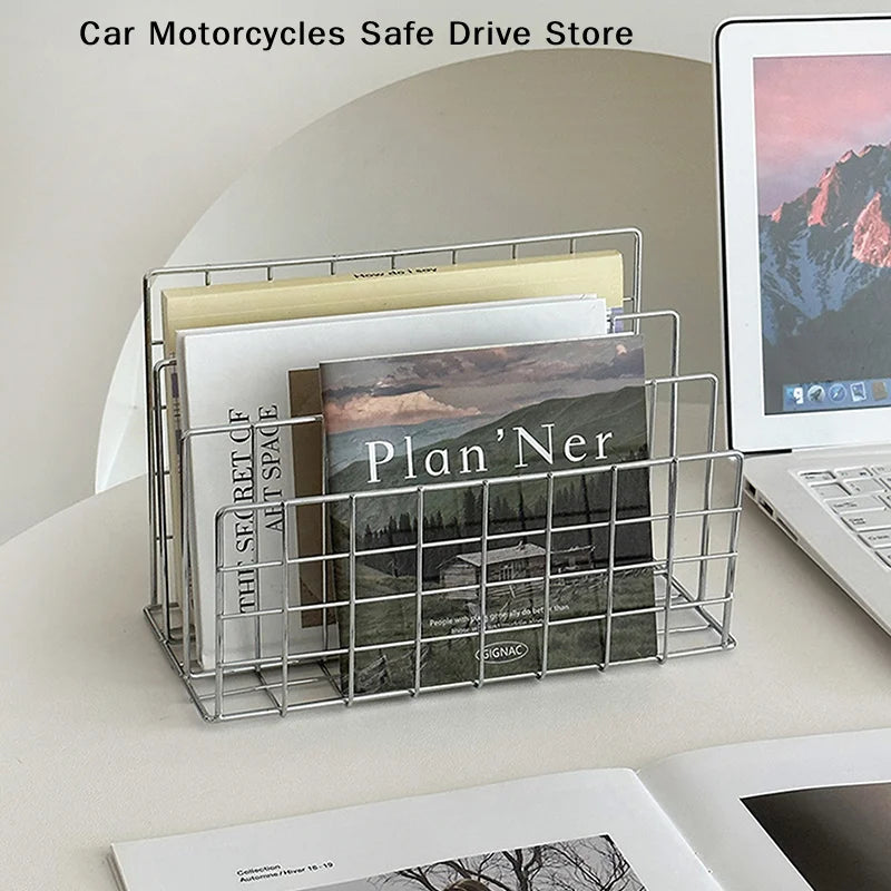 porte revues métal argenté rose gold moderne minimaliste grille mailles regulieres