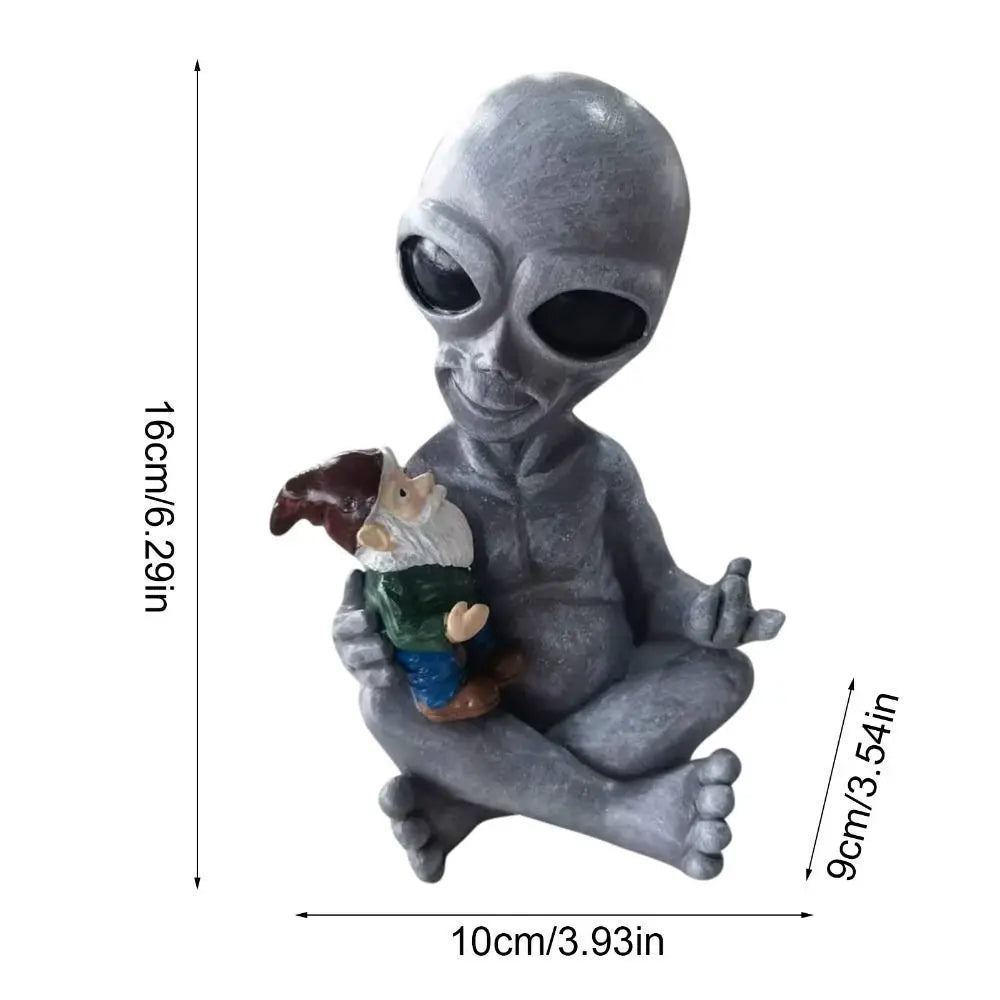 statue fantaisie gnome alien résine gris vert rouge détails sculptés statuaire chambre