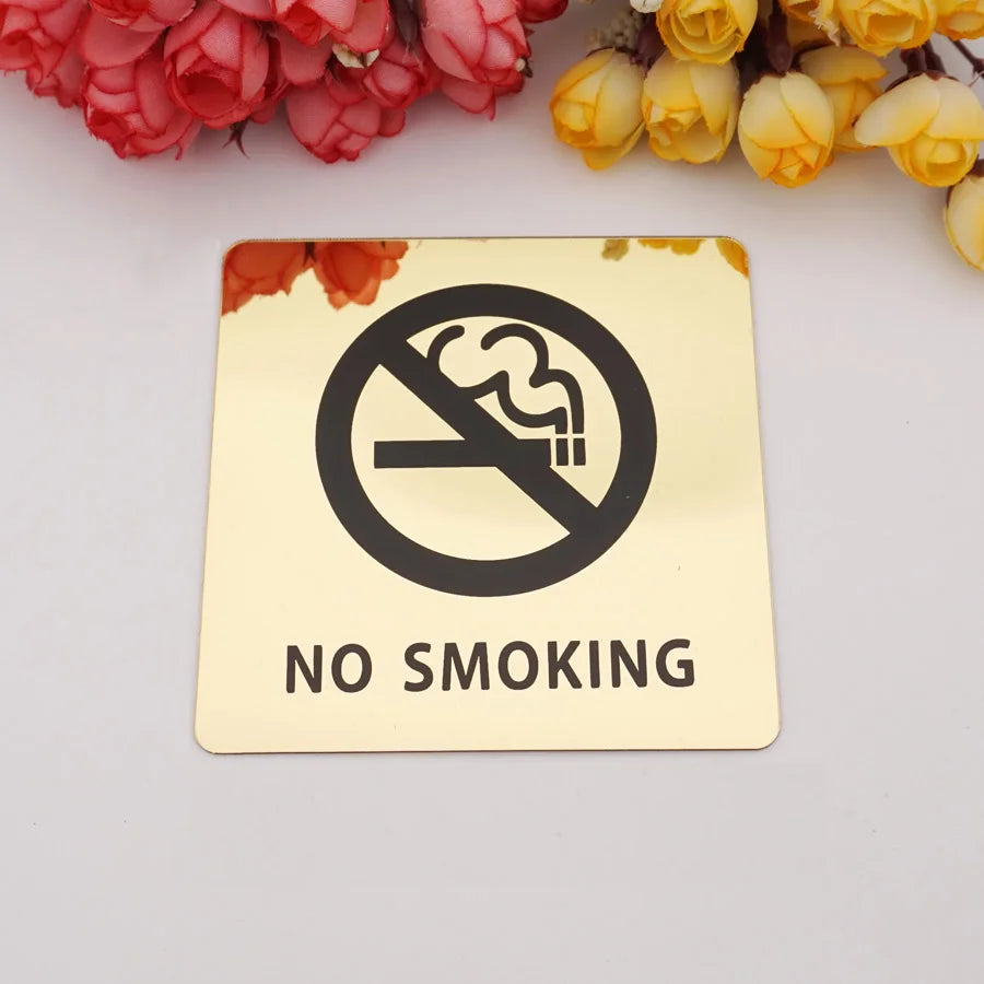 autocollant no smoking or gold symbole anti tabac adhésif carré moderne 10cm or noir