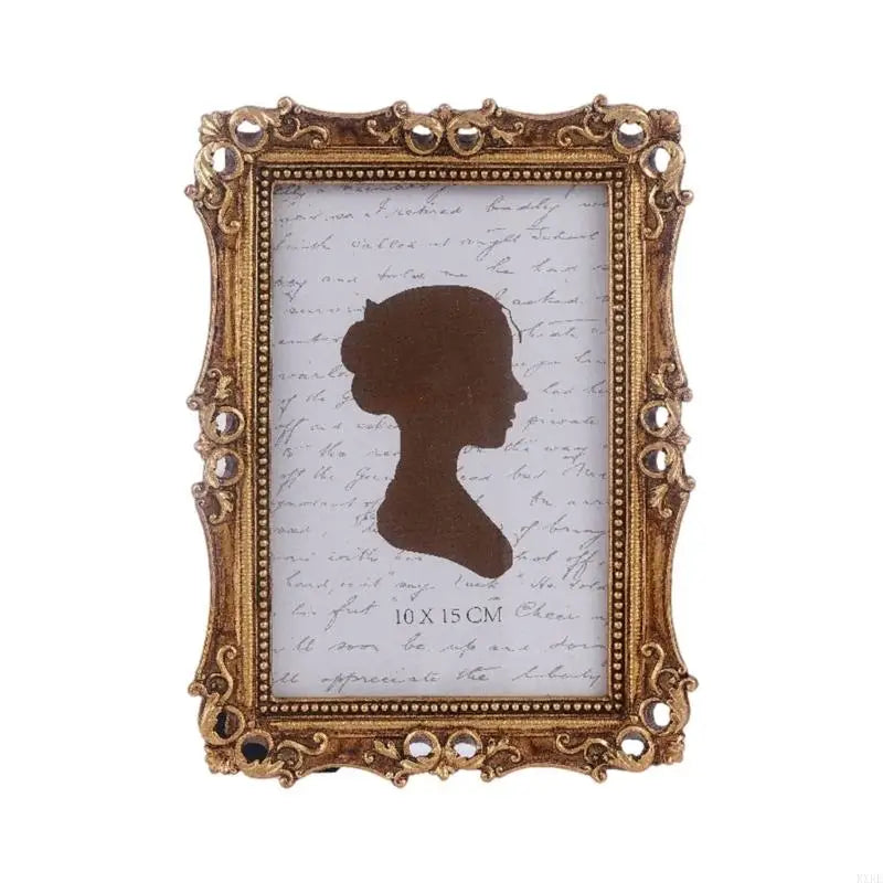 cadres photo vintage or floral strass portraits silhouettes papier texturé semi transparent ornement baroque