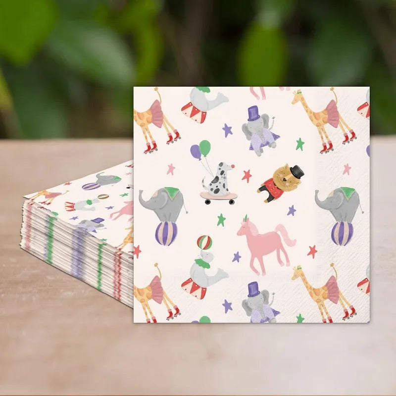 serviettes jetables animaux fête anniversaire colorées cartoonesques papier 50 pièces éléphants girafes chevaux motifs