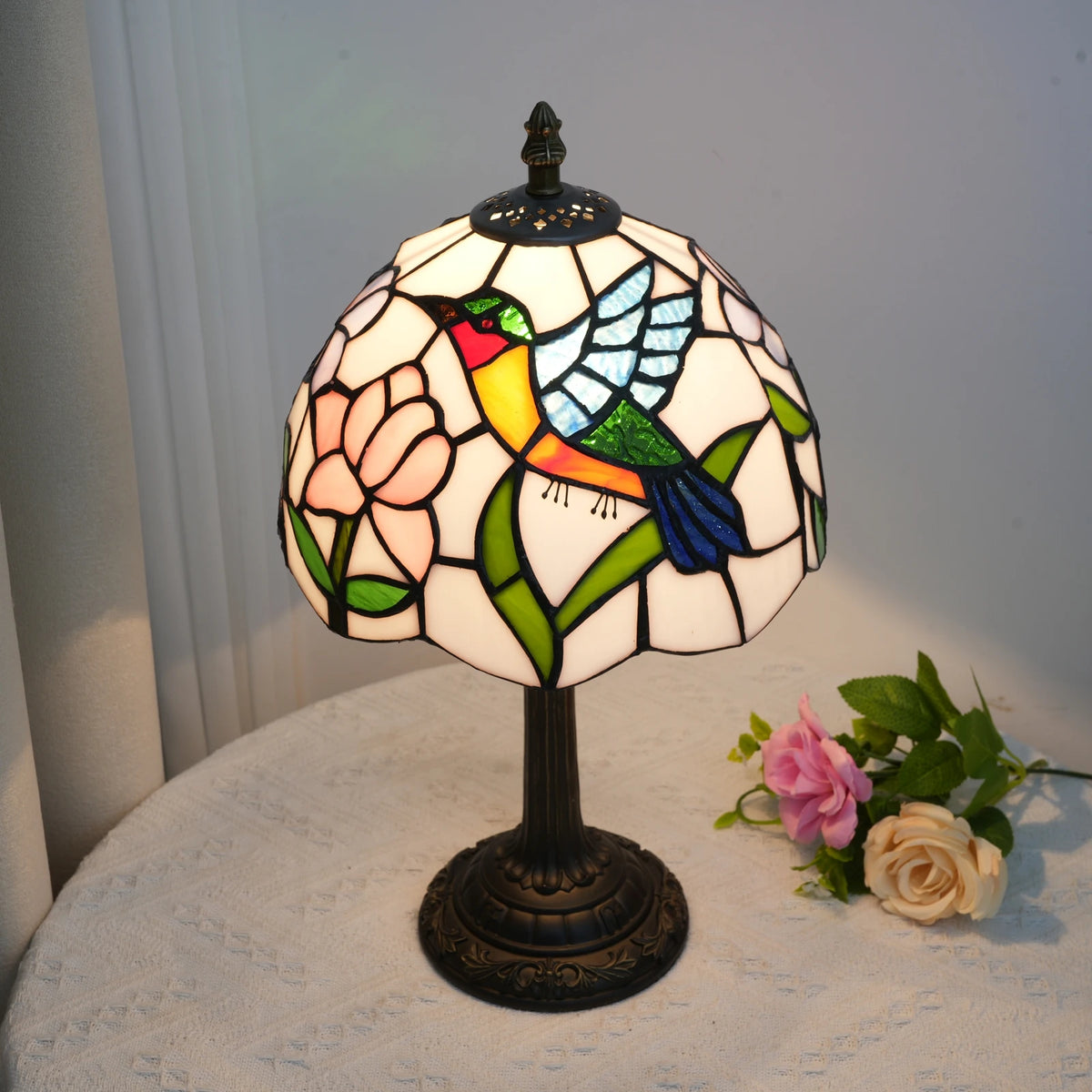 lampe table tiffany multicolore oiseau stylisé verre teinté interrupteur bouton poussoir 220v 155cm