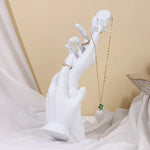présentoir bijoux mannequin main résine support collier boucles oreilles bracelet bague décoration magasin blanc