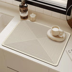 tapis cuisine absorbant anti dérapant résistant chaleur moderne beige clair rayures horizontales