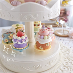 présentoir desserts classique blanc décorations florales cupcakes macarons tournant support gâteaux central individuels plateaux