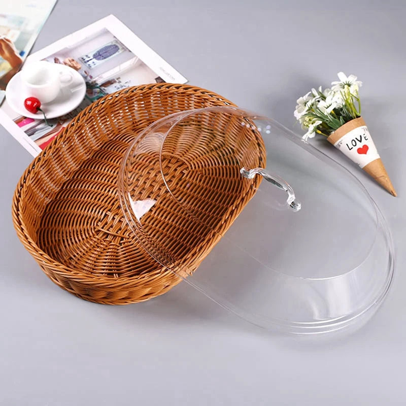 panier marron clair tressé couvercle plastique transparent poignée classique respectueux environnement