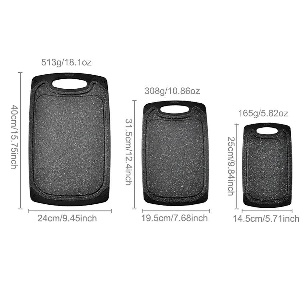 planche découper moderne poignées intégrées motif granulé noir gris beige respectueuse environnement multifonctionnable accrochable