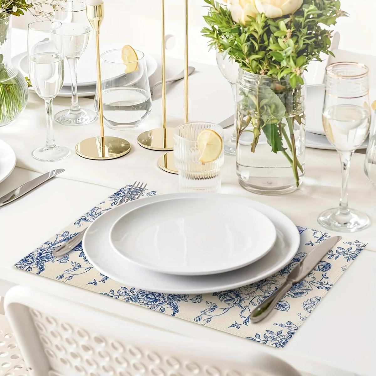 serviettes table classiques lin beige bleu fleuri opaques cuisine décoration festive rectangulaires