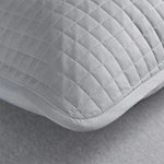 housse coussin imperméable anti acariens polyester coton motif géométrique gris clair contemporain fixations dimensions