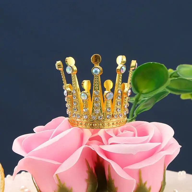 décoration gâteau couronne or argent cristaux topper anniversaire mariage fête élégant baroque