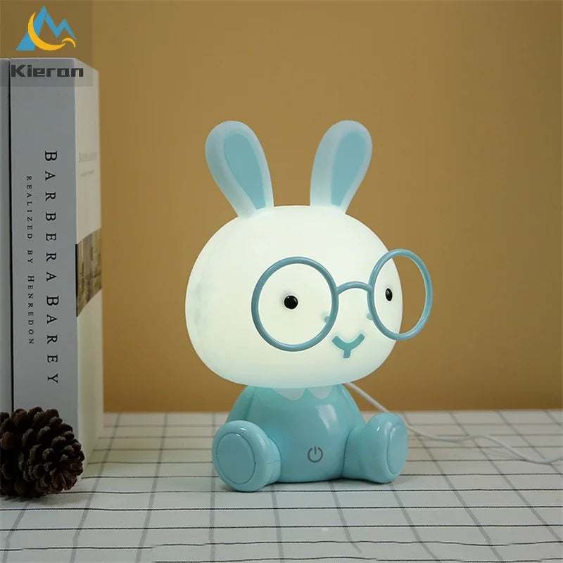 lampe table forme lapin bleu blanc rose vert lunettes sourire mignon led