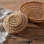 paniers rotin tressage géométrique naturel multifonctionnels ménagers réutilisables traditionnels artisanats