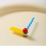 horloge murale moderne aiguilles originales minimaliste couleur jaune rouge bleu blanc