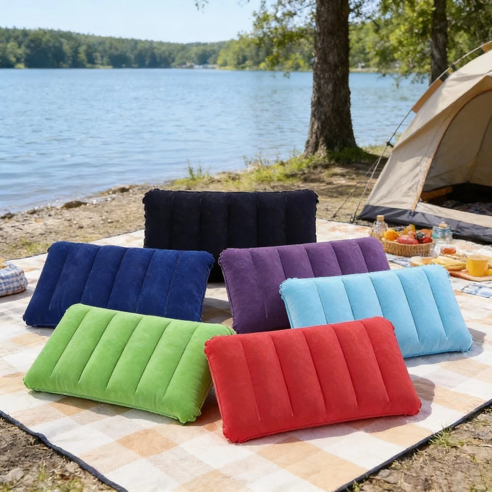 oreiller gonflable velours bleu marine confortable pratique sac rangement voyage camping