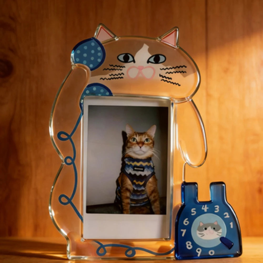 cadre photo transparent chat bleu violet enfantin dessin moustaches fil laine téléphone números