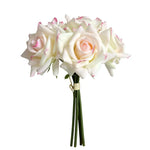 bouquet roses artificielles soie blanc rose pâle rouge décoration mariage intérieur élégant fixations ruban