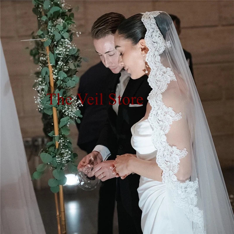 voile mariée blanc dentelle fine classique élégant voile cathédrale femme