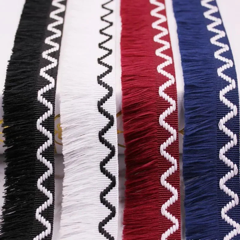 ruban frisé coton noir blanc rouge bleu marine zigzag decoratif mariage yard