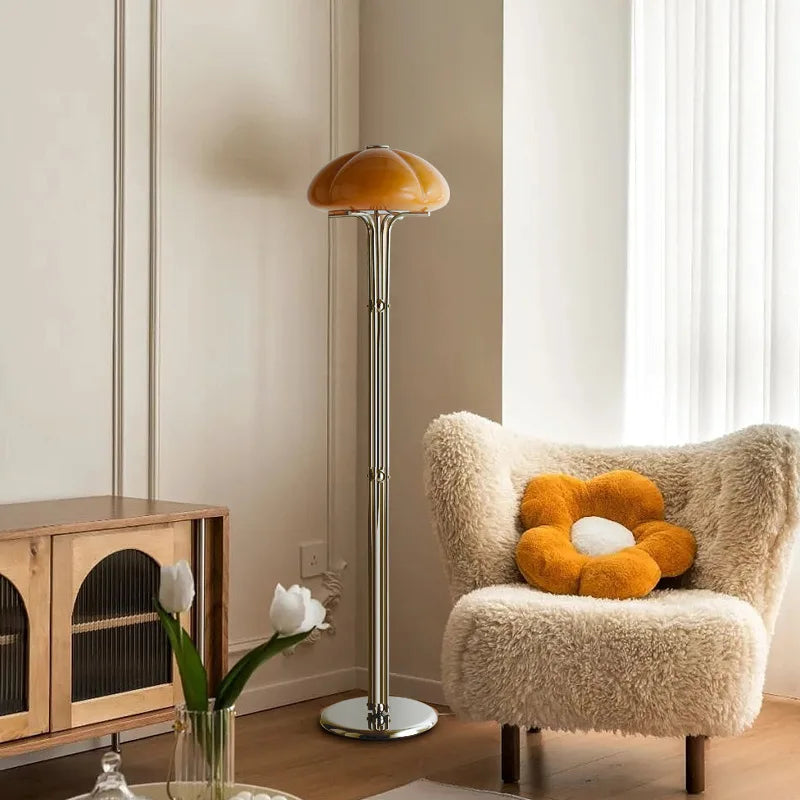 lampe table moderne orange chrome ombrelle fixée base plate câble électrique