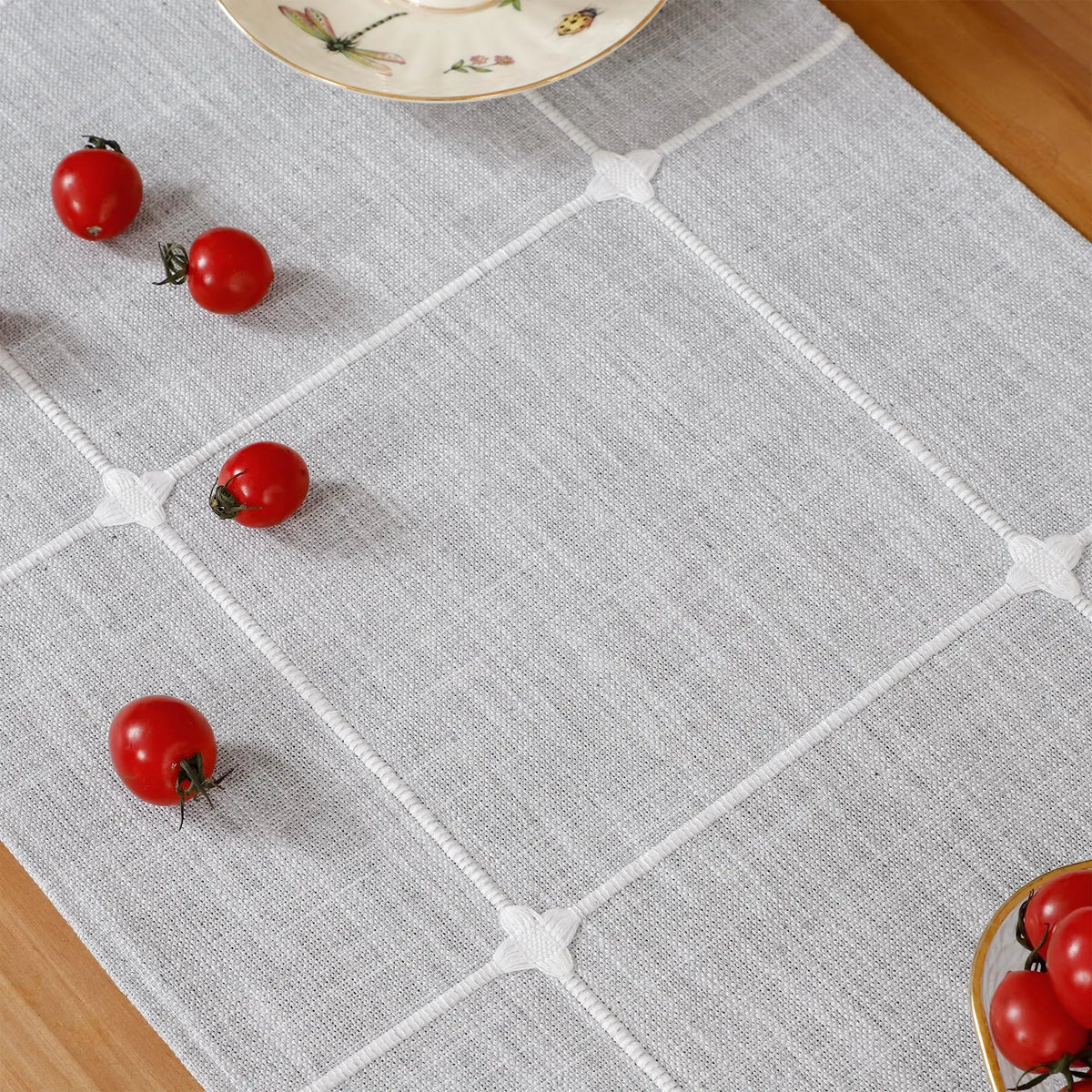 tableau chemin table gris clair moderne rayures carrées polyester maison festif decoration table serviettes