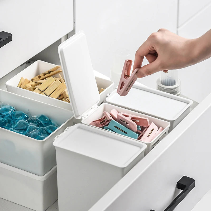 boîtes rangement lessive blanc opaques plastique lisses minimalistes modernes accessoires buanderie