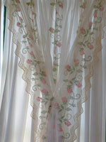 rideau floral transparent romantique blanc rose vert dentelle echangement daillets balcon chambre