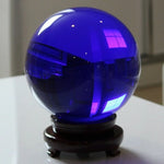 boule verre bleue décorative mystique sphère translucide réfléchissante décoration maison spirituel