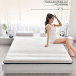matelas mousse latex mémoire forme gris blanc rayures moderne