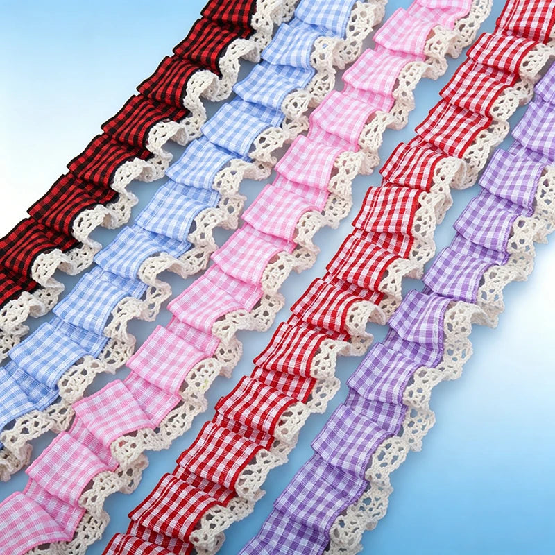 Ruban franges carreaux dentelle élastique vintage rouge bleu rose violet noir decoration mariage intérieur
