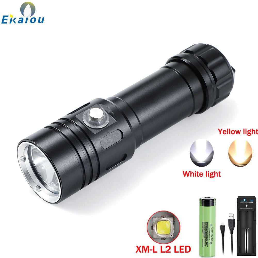 lampe torche noire led 2000 lumens ip68 étanche 100m plongée résistante chocs
