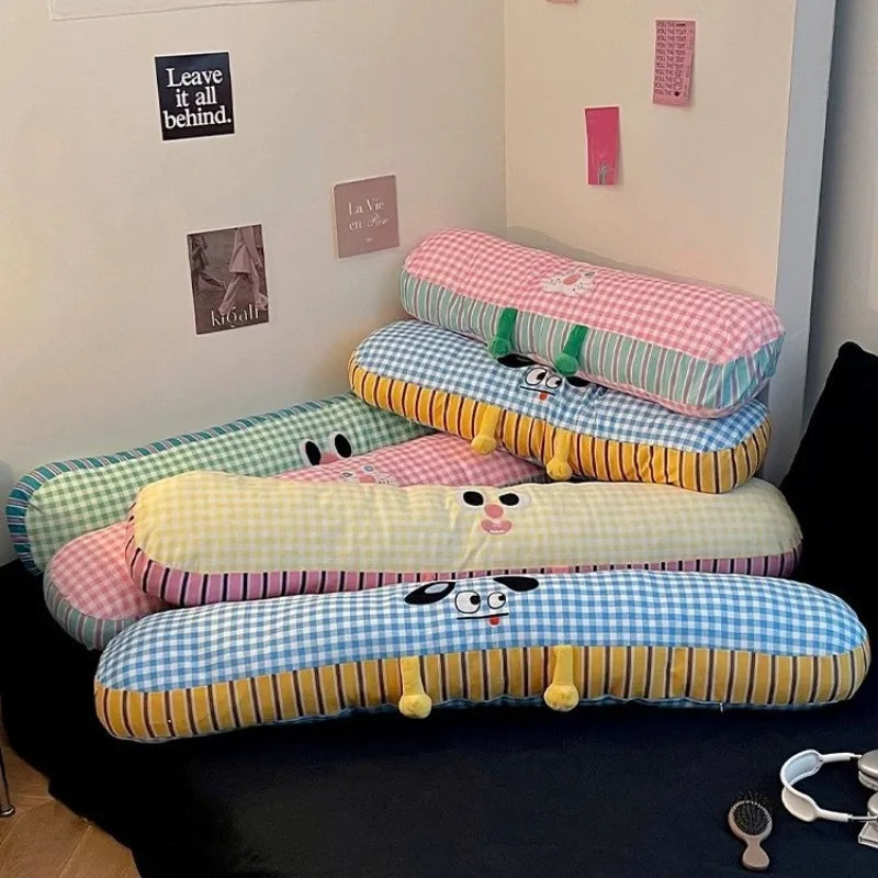 coussin mousse mémoire forme colonne moderne rose vert bleu jaune blanc carreaux animaux 85cm