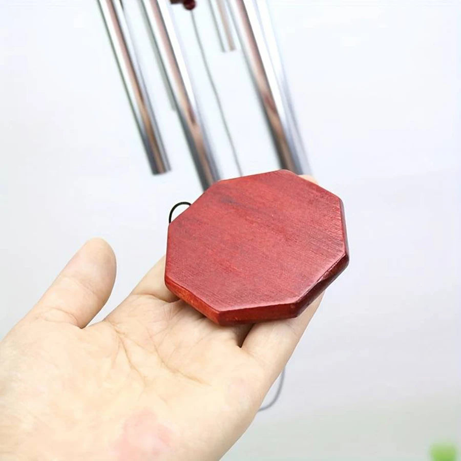 sifflet vent décoratif tubes métalliques argentés bois rouge balcon cour couloir zen fil suspension