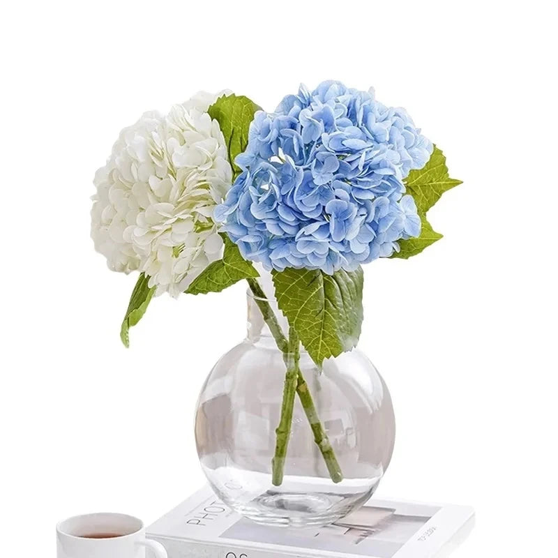 bouquet artificiel hortensias soie bleu blanc vert mariage décoration intérieure moderne minimaliste