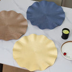 tapis table moderne marron clair bleu marine beige orange vert olive texture tissée résistant