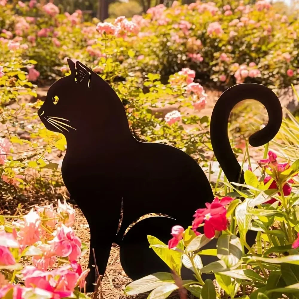 statues extérieures silhouettes chats noirs minimaliste tringle jardin