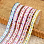 ruban décoratif fleuri vintage blanc noir bleu rose jaune simple complexe bordure dentelée polyester