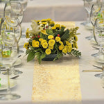 chinois brodé or blanc semi transparent festif décoration table mariage anniversaire rouleau voile 275cm