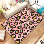 Vue de dessus du tapis leopard montrant sa texture et ses couleurs