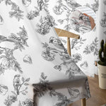 Rideaux élégants à motifs floraux et d'oiseaux pour une décoration intérieure raffinée. Apporte une touche de nature et de sophistication à votre salon ou chambre. Design intemporel parfait pour créer une ambiance apaisante et chaleureuse. Découvrez comment ces rideaux peuvent transformer votre espace avec style et charme.