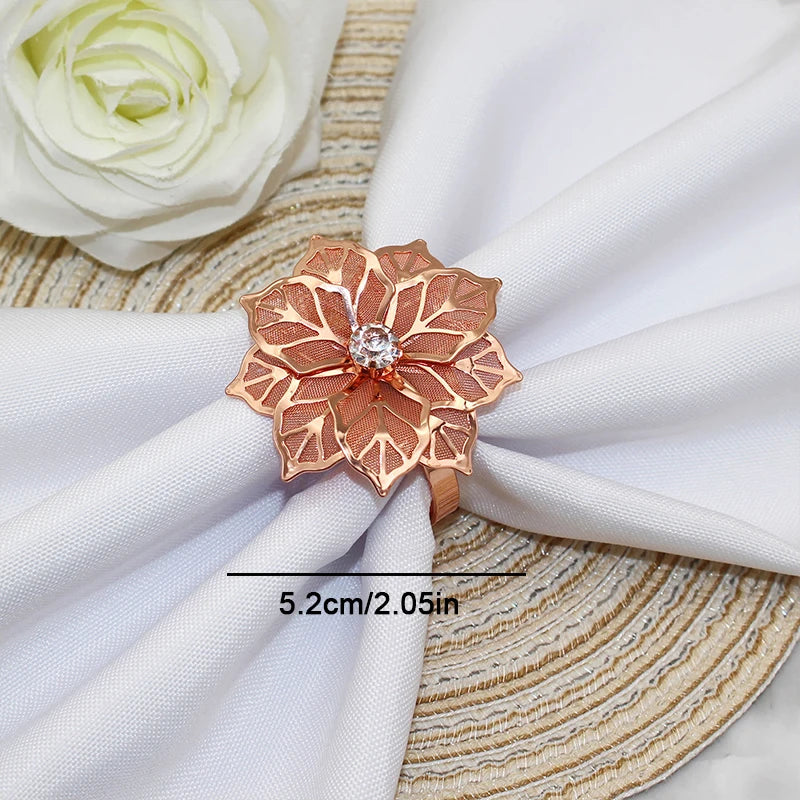 anneaux serviette fleur stylisée doré rose doré argenté élégants décoratifs ajustables table événement