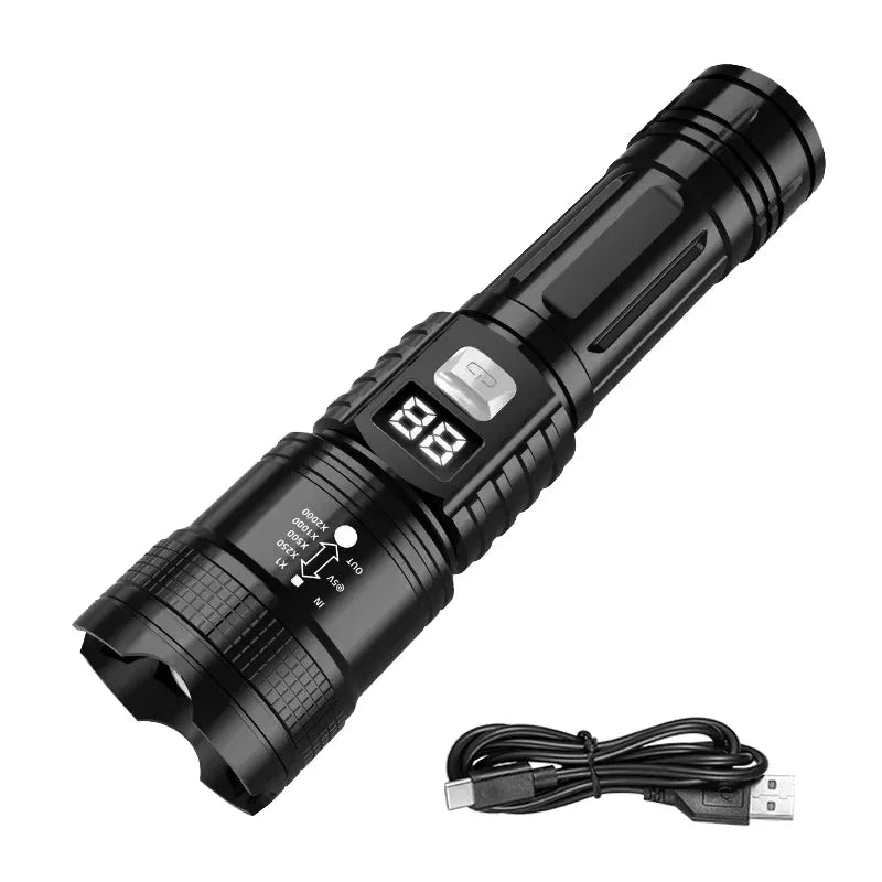 lampe torche rechargeable led noire zoom moderne robuste affichage batterie modes lumiere