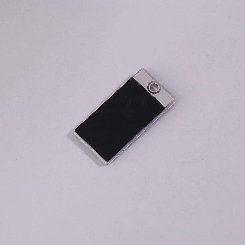 lampe poche portable clé usb led noire moderne compact