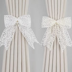 nœuds décoration rideau dentelle motif floral transparent romantique vintage blanc cassé éléments ruban