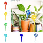 gobelet eau plantes moderne multicolore vert bleu rouge jaune fixations œilletsextérieur arrosage automatisé
