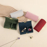 boîtes bijoux velours classiques couleurs vert rose gris bleu marine boutons dorés
