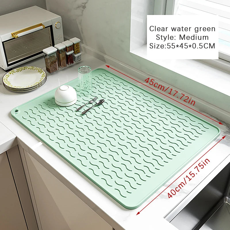 tapis cuisine silicone gris rayures ondulées moderne antidérapant assiettes cuillères verres bols