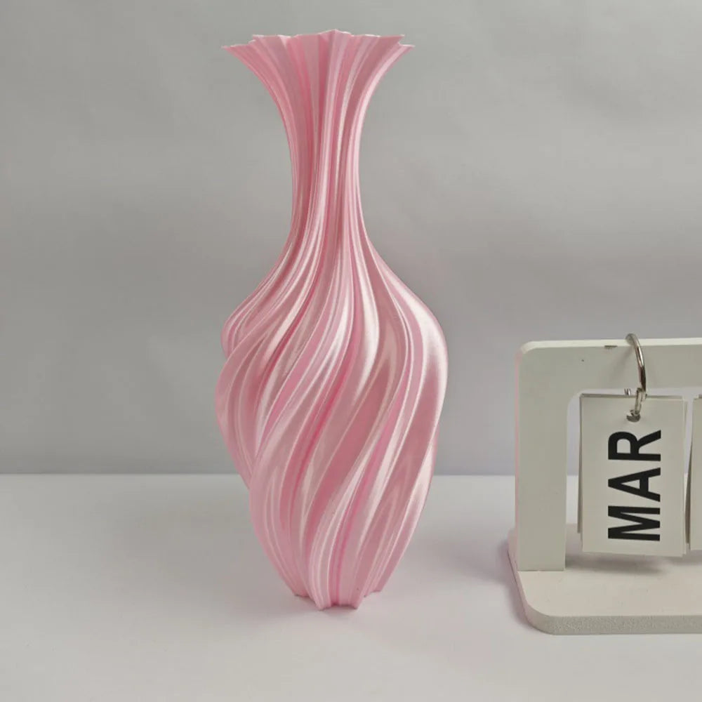 vase decoratif moderne texturé lignes ondulées rouge blanc noir argenté minimaliste table