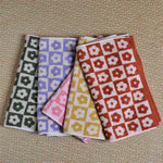 serviettes coton fleurées carreaux absorbantes adultes enfants moderne minimaliste vert rose marron jaune violet
